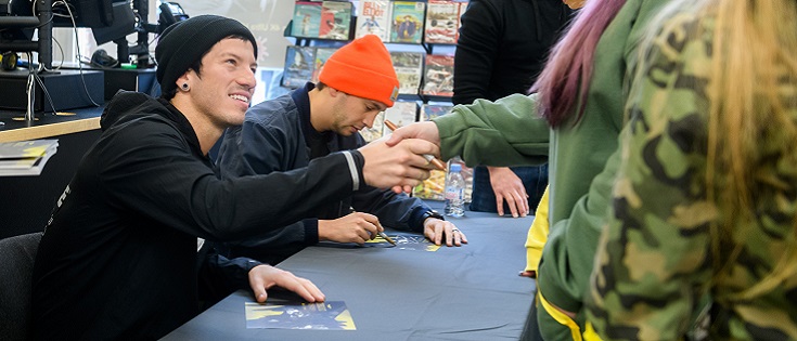 Camo jacket store twenty one pilots